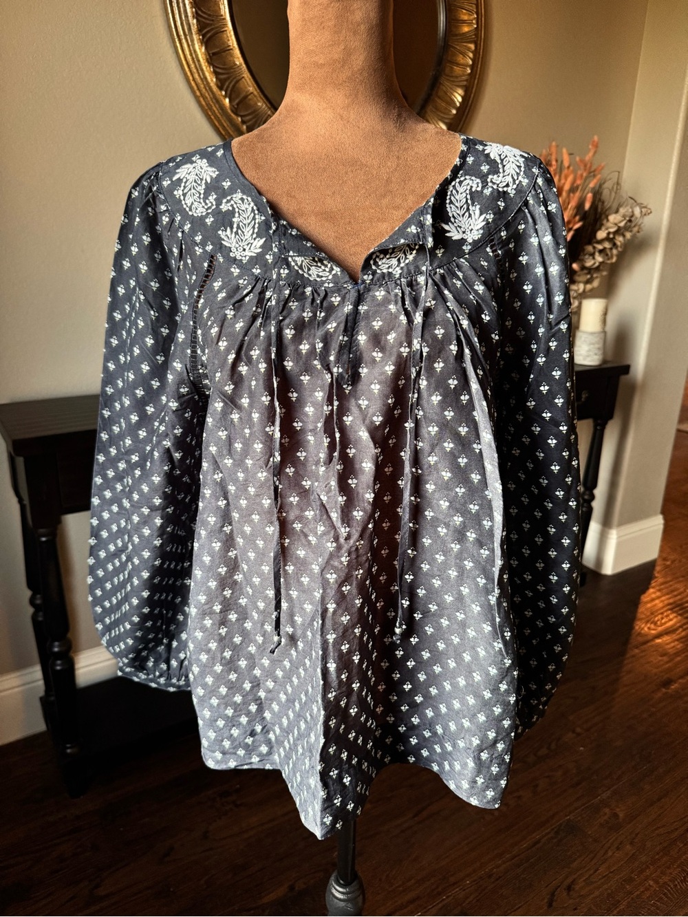 POINT SUR by J Crew Embroidered Navy Peasant Cotton Silk Blouse - Long Sleeve